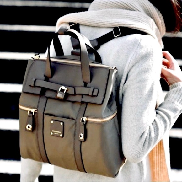 HENRI BENDEL Jetsetter Black Convertible Backpack - Picture 1 of 12